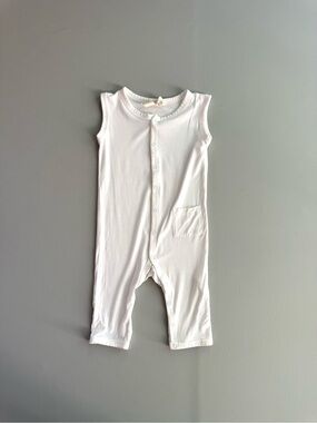 Kyte Baby White Jumpsuit Sleeveless Romper 12-18M Toddler Baby - Tiny Mark